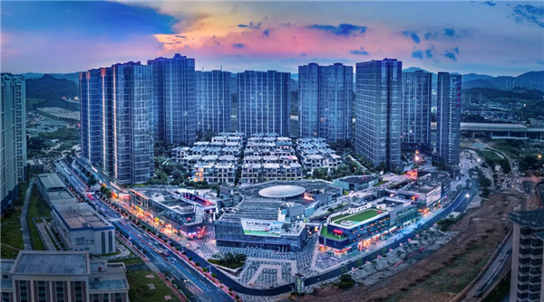 蘿崗·敏捷廣場盛大開業，超90%品牌首進長嶺街道，打造區域創新教育新地標